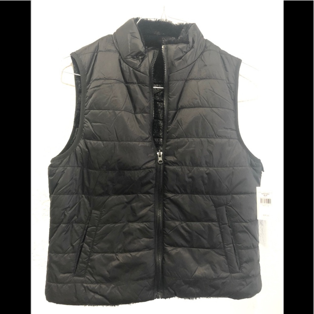 Sold - NWT BKE Reversible Faux Fur Vest SZ M